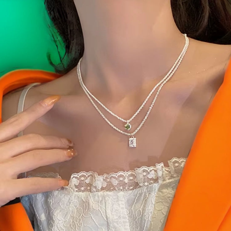 Collares